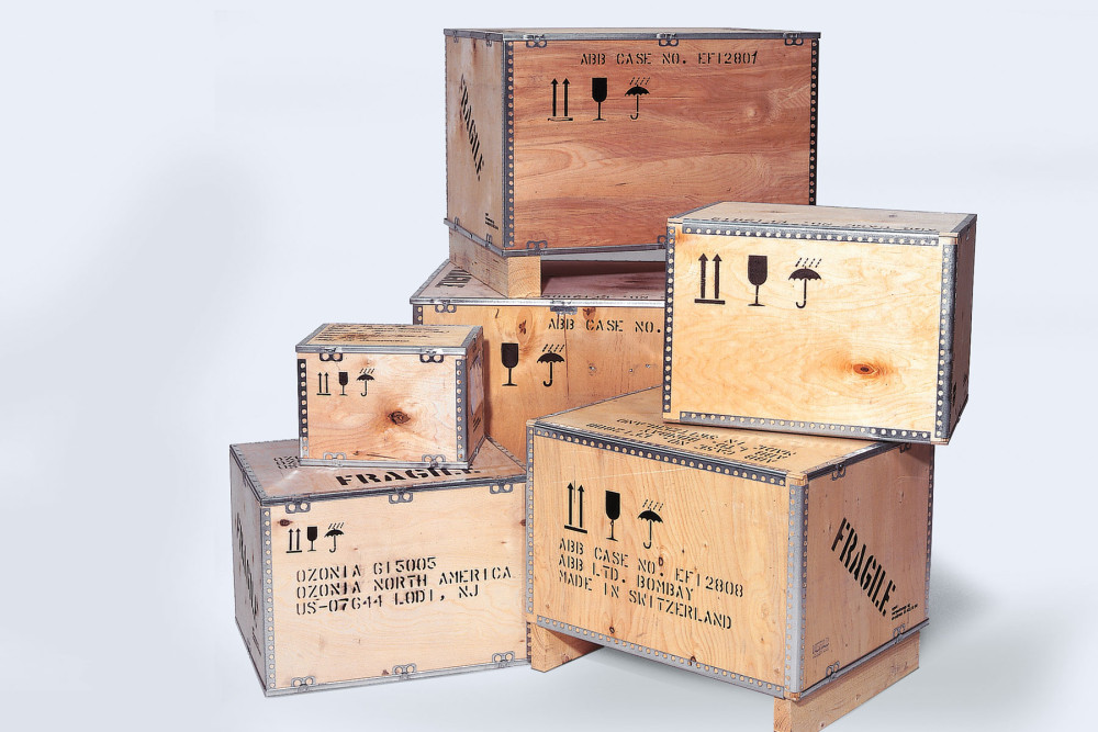 Kisten aus Sperrholz Nefab ExPak